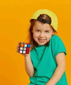 SPIN MASTER Rubik's Cube, The Original 3x3 Colour-Matching Puzzle, Classic Problem-Solving Cube -Toys R US 44E47B27 6