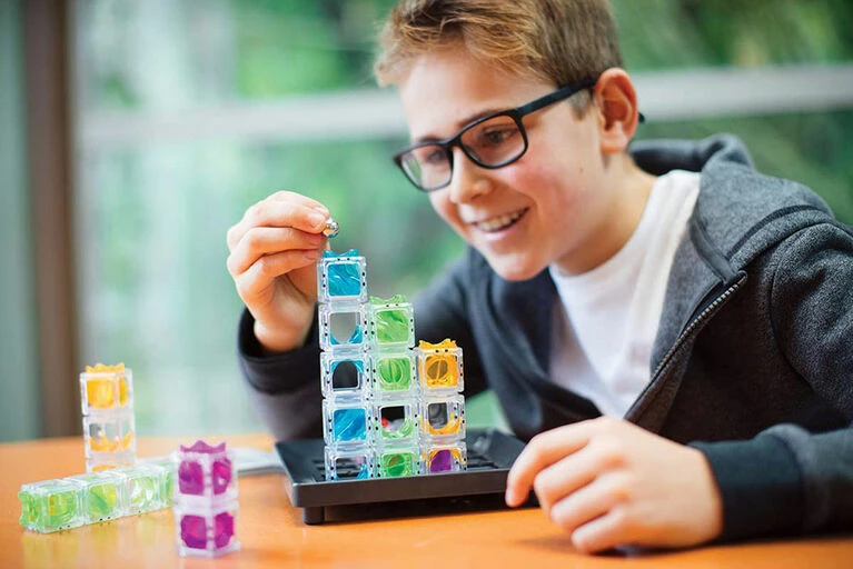 Ravensburger Thinkfun - Gravity Maze Game - English Edition 3 Ravensburger Thinkfun - Gravity Maze Game - English Edition - Image 3