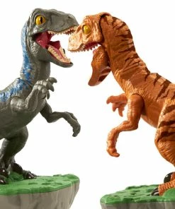 MATTEL Rock 'Em Sock 'Em Robots Blue Vs Atrociraptor Jurassic World Dominion Game -Toys R US C48B5A0E 3