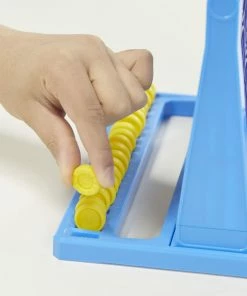 Hasbro Connect 4 Spin Game, Features Spinning Connect 4 Grid -Toys R US E4B228F9 6