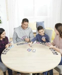 Hasbro 5 Alive Card Game - R Exclusive -Toys R US E4EBFB8A 6